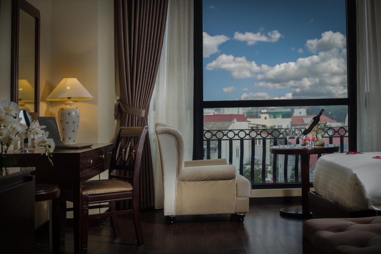 Suite City View